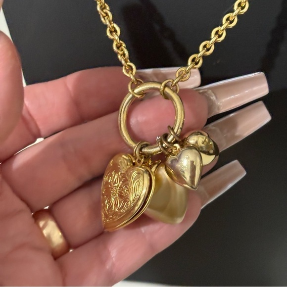 Carolee puff heart heart locket gold tone long tassel style link necklace - Picture 2 of 5